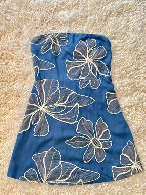 Anthro Flat White Strapless Mini Dress – Like New 🤍